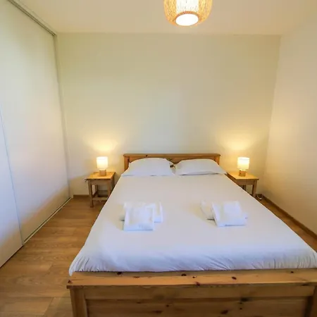 Le Discret T2 Aux Portes De La Vieille Apartment