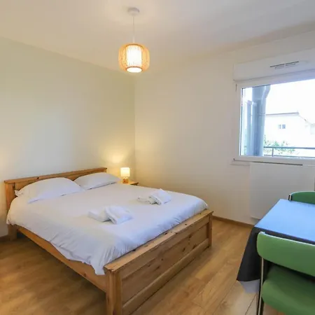Le Discret T2 Aux Portes De La Vieille Apartment